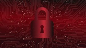 Cadeado digital sobre circuito vermelho: segurança informática centralizada e monitorizada pela DataRoad